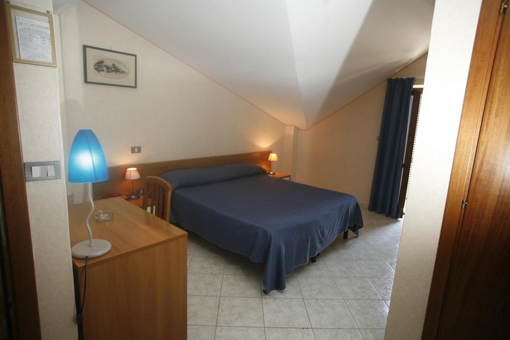 Hotel B&B Marina Capaccio Екстер'єр фото
