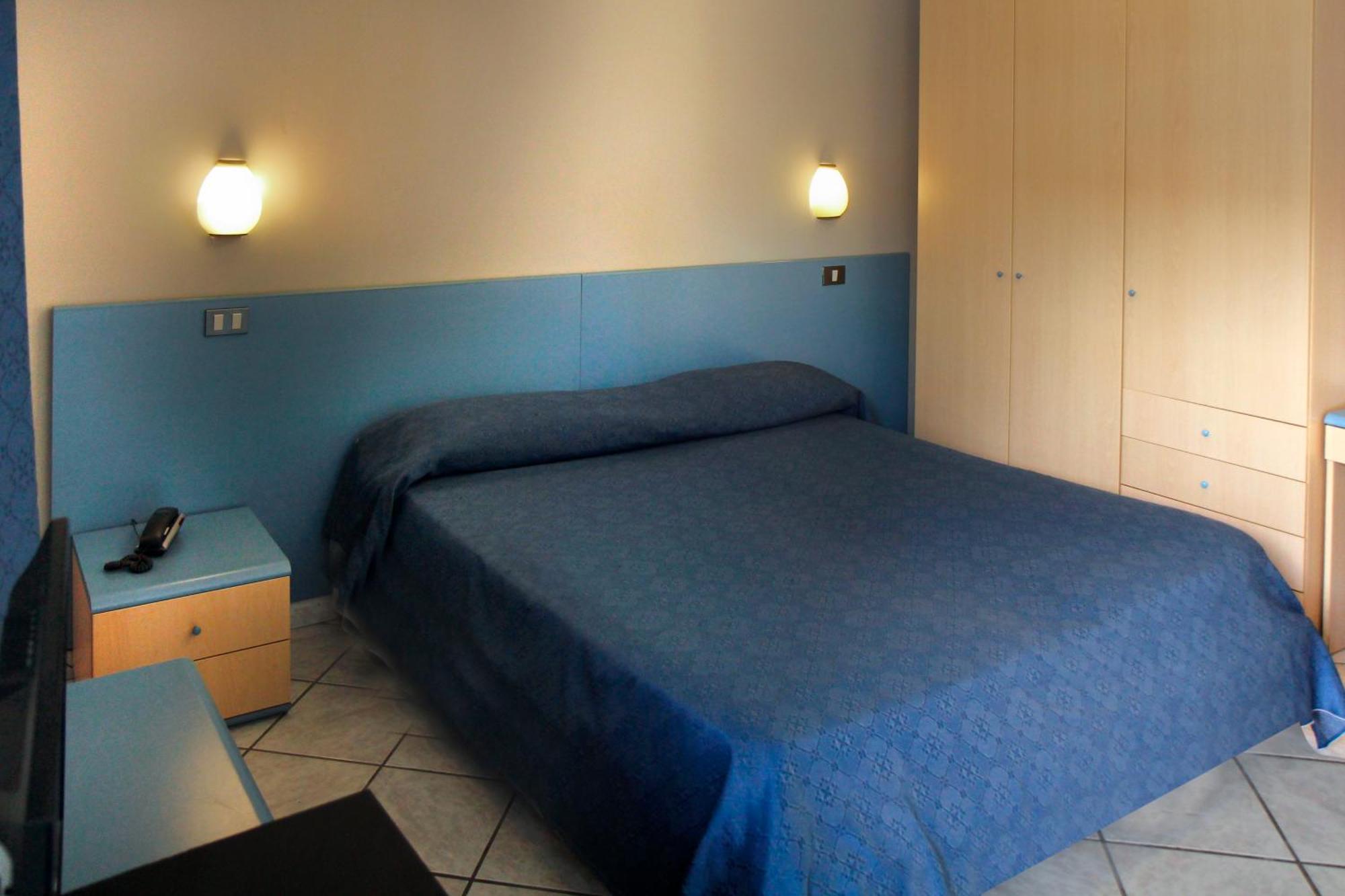 Hotel B&B Marina Capaccio Екстер'єр фото
