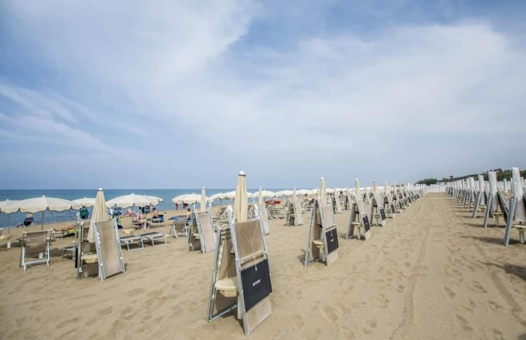 Hotel B&B Marina Capaccio Екстер'єр фото