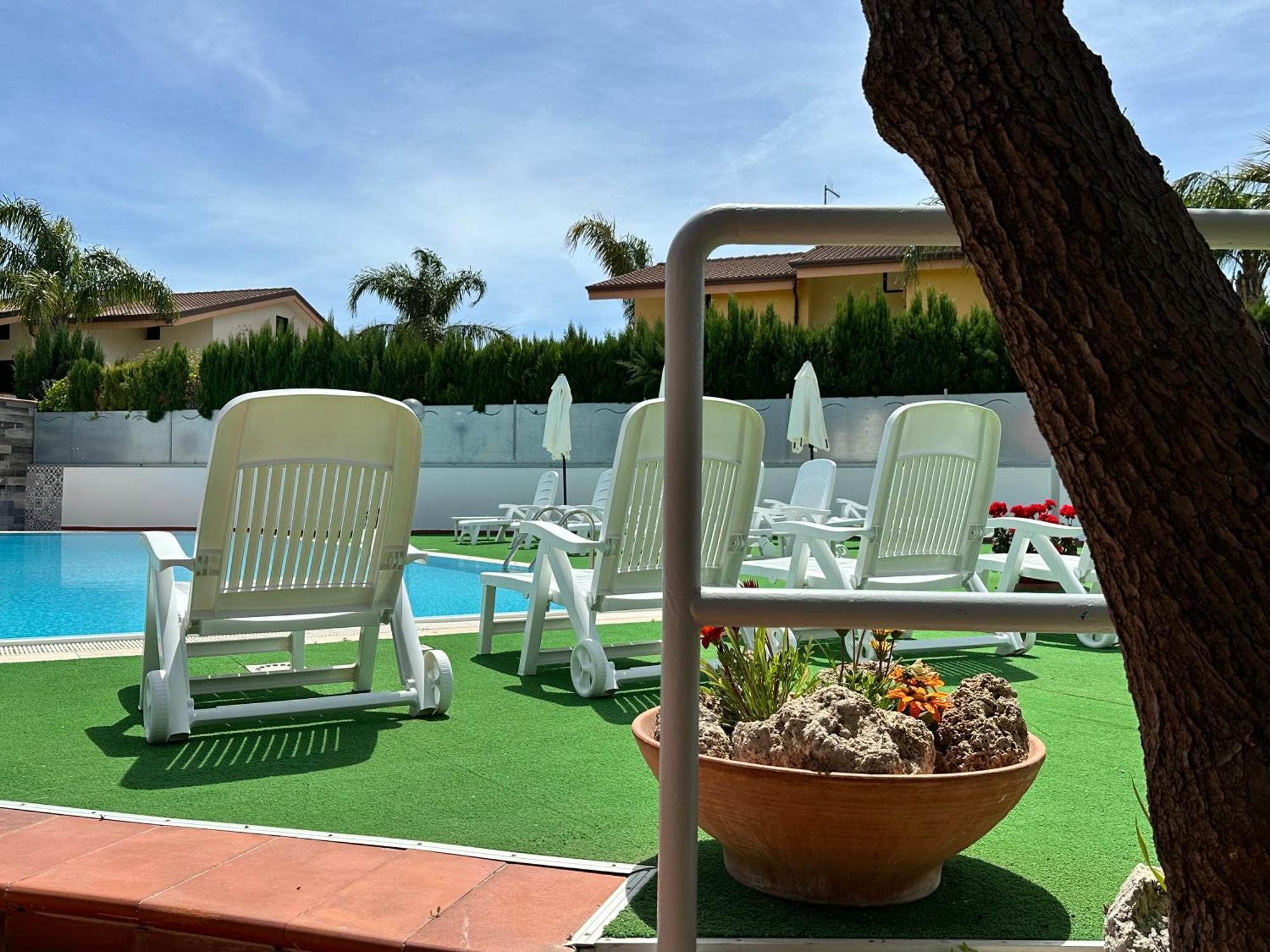 Hotel B&B Marina Capaccio Екстер'єр фото