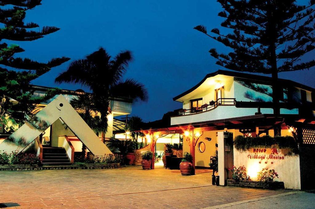 Hotel B&B Marina Capaccio Екстер'єр фото
